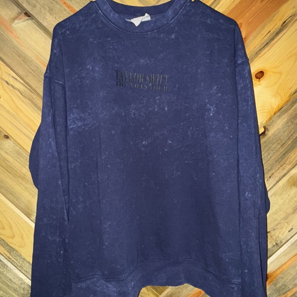 Taylor Swift Eras Tour Blue Crewneck Sweatshirt Oversized Medium Vintage Brand